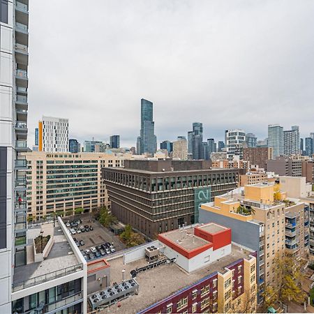 Toronto Garden Suites Exterior photo