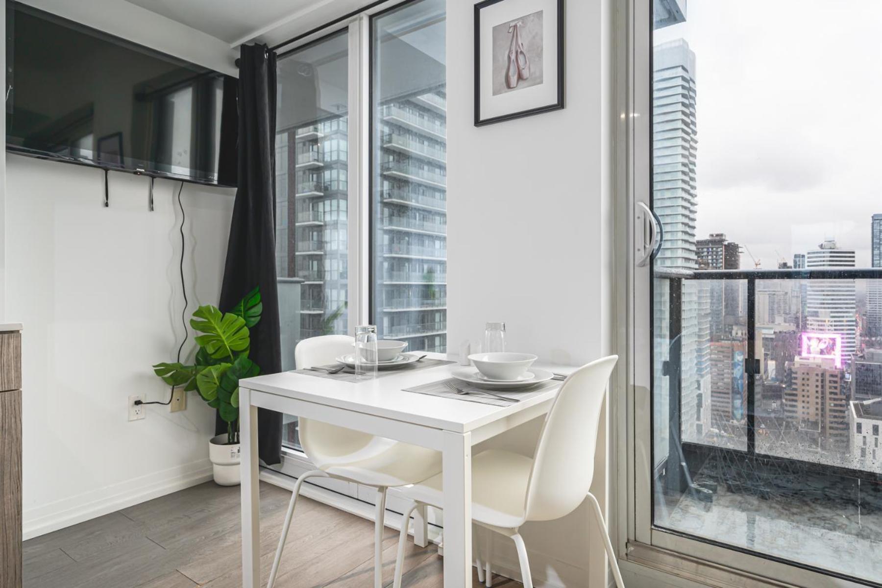Toronto Garden Suites Exterior photo