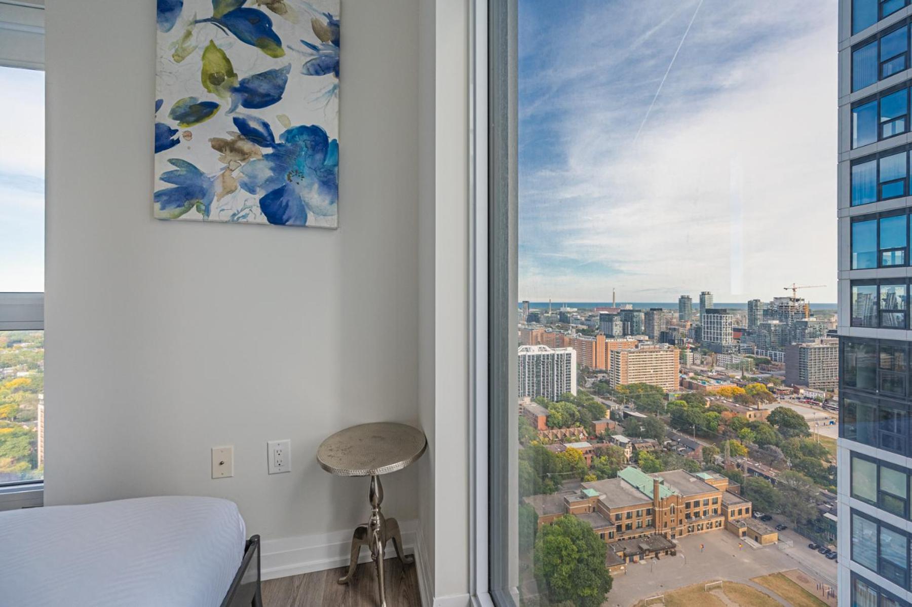 Toronto Garden Suites Exterior photo