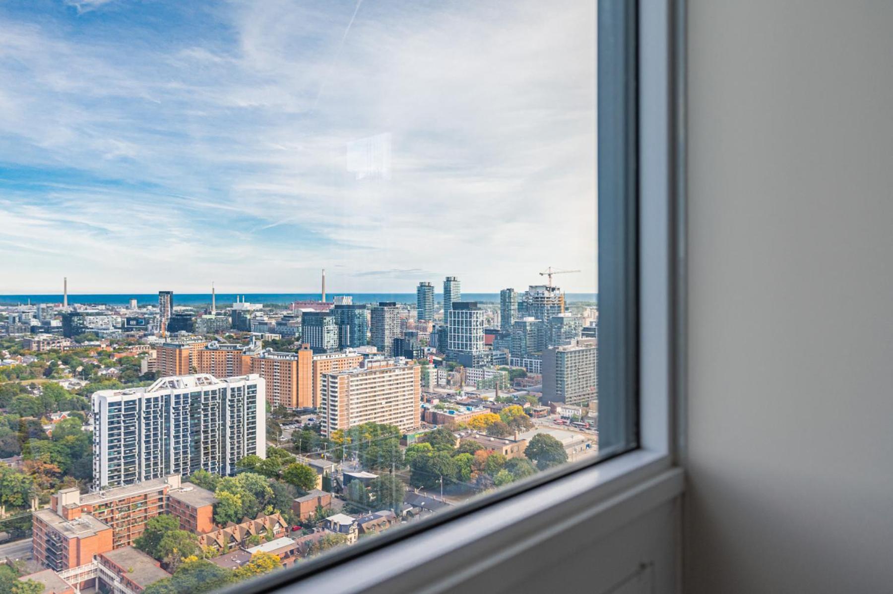 Toronto Garden Suites Exterior photo